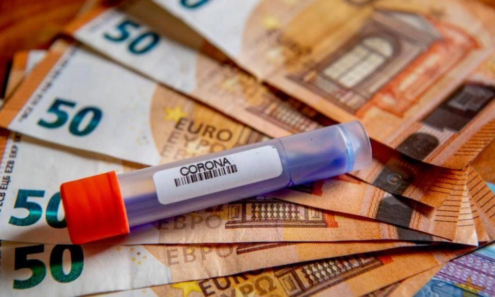 Κύκλωμα πωλούσε πλαστές βεβαιώσεις αρνητικών τεστ κορονοϊού